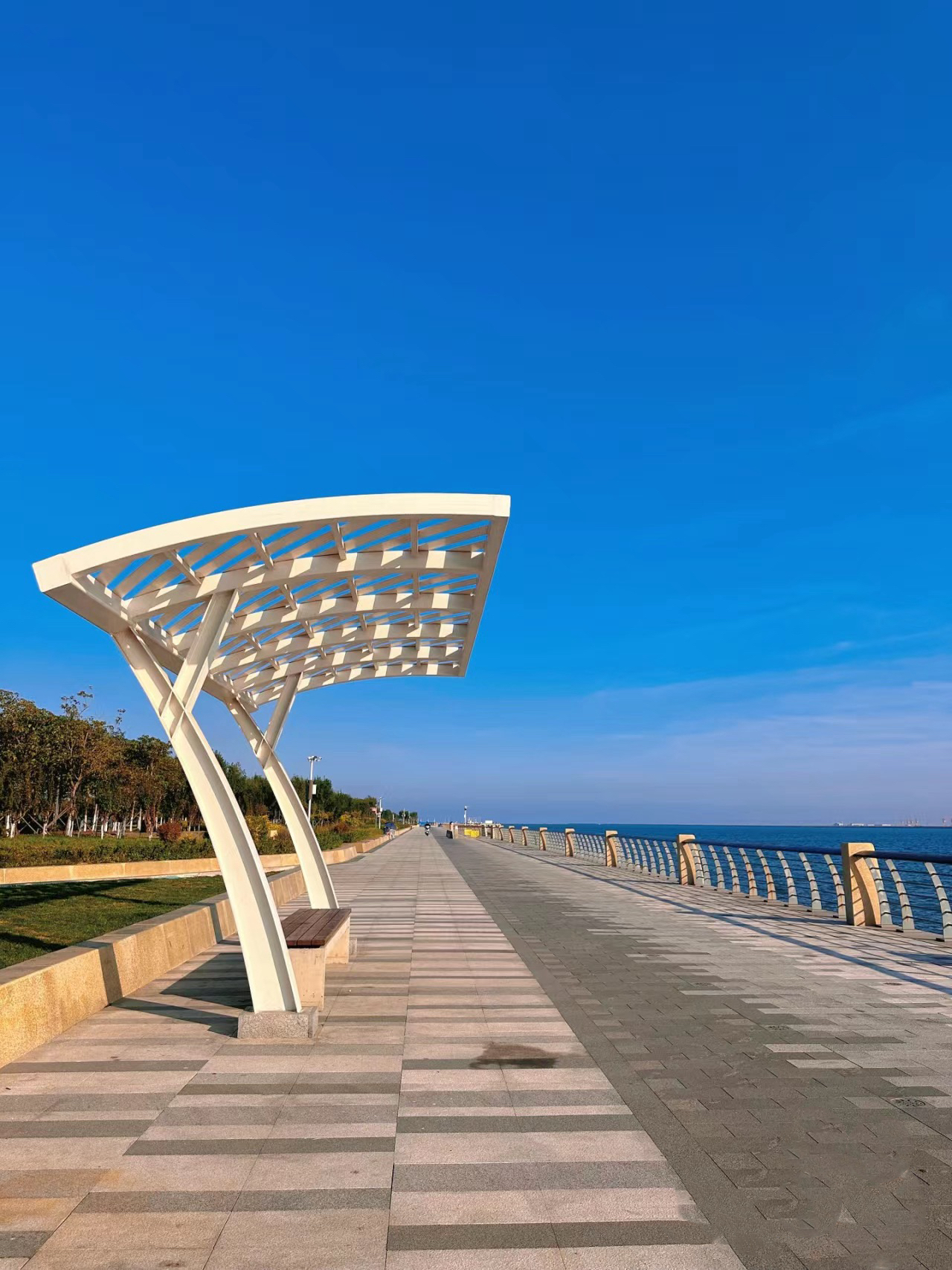 岸線風(fēng)景1.jpg